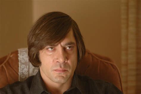 No Country for Old Men: un thriller implacable avec une performance magistrale de Bardem!